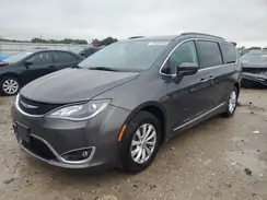 2C4RC1BG0HR854678 2017 CHRYSLER PACIFICA