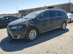 2C4RC1BG0JR113632 2018 CHRYSLER PACIFICA