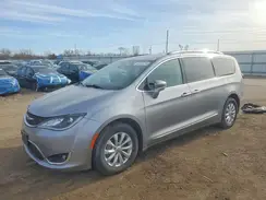 2C4RC1BG0JR119737 2018 CHRYSLER PACIFICA