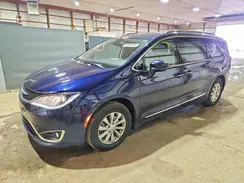 2C4RC1BG0JR127630 2018 CHRYSLER PACIFICA