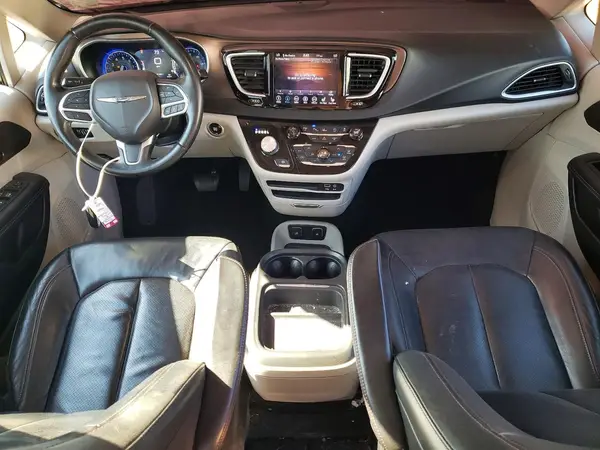 2C4RC1BG0JR127689 2018 CHRYSLER PACIFICA - Image 8