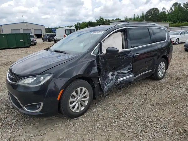 2C4RC1BG0JR139163 2018 CHRYSLER PACIFICA - Image 1