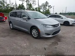 2C4RC1BG0JR142225 2018 CHRYSLER PACIFICA