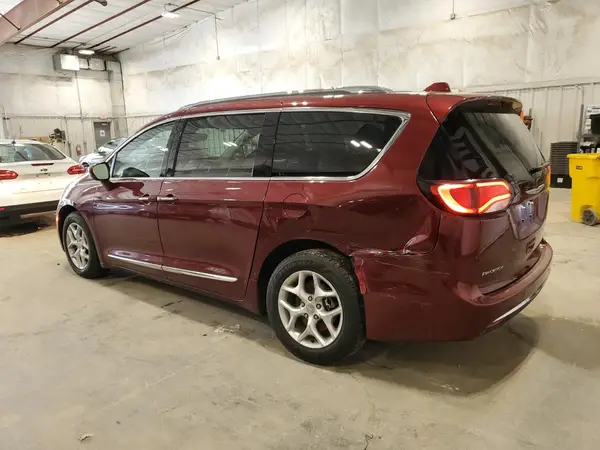 2C4RC1BG0JR144721 2018 CHRYSLER PACIFICA - Image 2