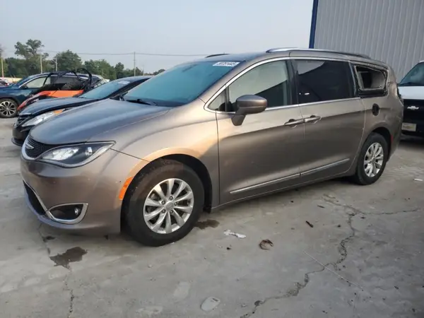 2C4RC1BG0JR148901 2018 CHRYSLER PACIFICA - Image 1