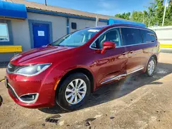 2C4RC1BG0JR149319 2018 CHRYSLER PACIFICA