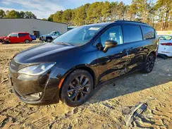 2C4RC1BG0JR183101 2018 CHRYSLER PACIFICA