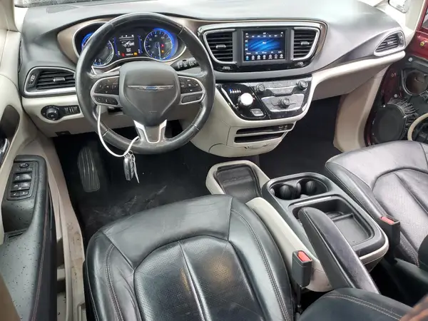 2C4RC1BG0JR186032 2018 CHRYSLER PACIFICA - Image 8