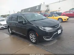 2C4RC1BG0JR187035 2018 CHRYSLER PACIFICA