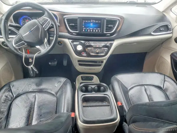 2C4RC1BG0JR187133 2018 CHRYSLER PACIFICA - Image 8