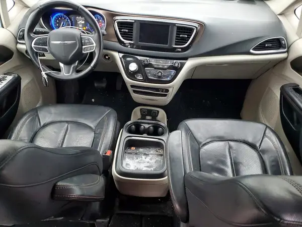 2C4RC1BG0JR188816 2018 CHRYSLER PACIFICA - Image 8