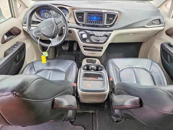 2C4RC1BG0JR192929 2018 CHRYSLER PACIFICA - Image 8