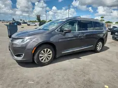 2C4RC1BG0JR204609 2018 CHRYSLER PACIFICA