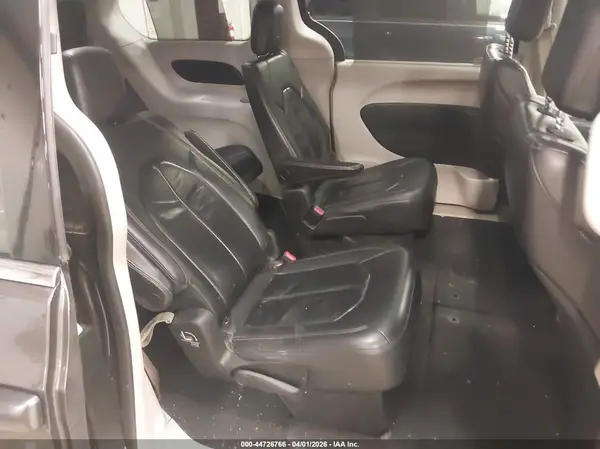 2C4RC1BG0JR211124 2018 CHRYSLER PACIFICA - Image 8