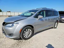 2C4RC1BG0JR217196 2018 CHRYSLER PACIFICA