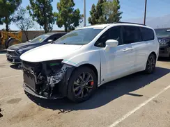 2C4RC1BG0JR228392 2018 CHRYSLER PACIFICA