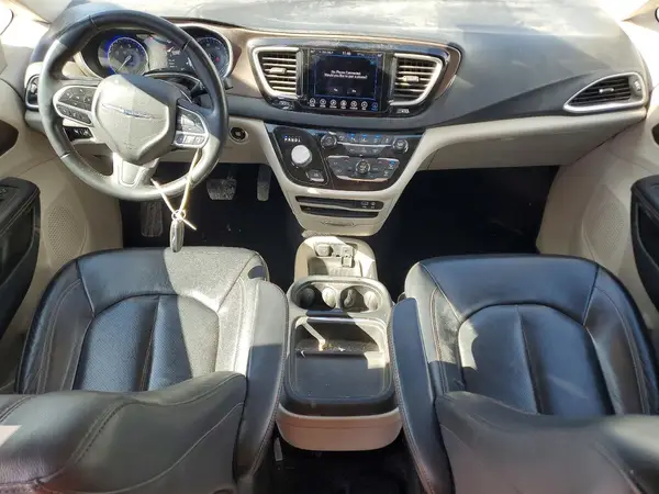 2C4RC1BG0JR233401 2018 CHRYSLER PACIFICA - Image 8
