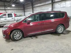 2C4RC1BG0JR233429 2018 CHRYSLER PACIFICA