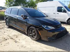 2C4RC1BG0JR237447 2018 CHRYSLER PACIFICA