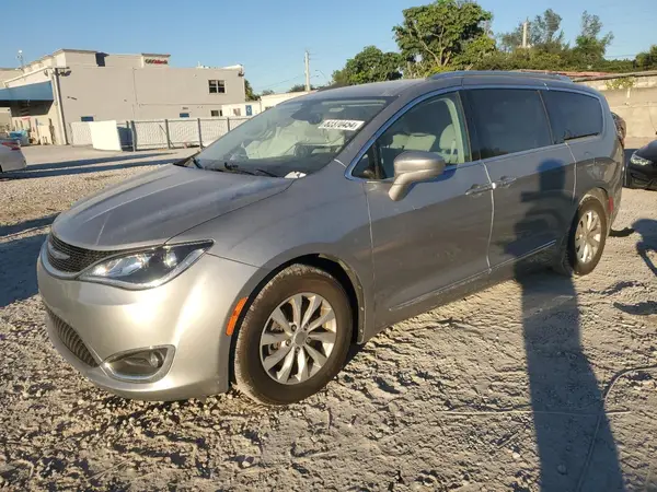 2C4RC1BG0JR256855 2018 CHRYSLER PACIFICA - Image 1