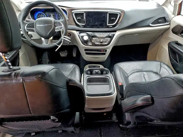 2C4RC1BG0JR261487 2018 CHRYSLER PACIFICA - Image 8
