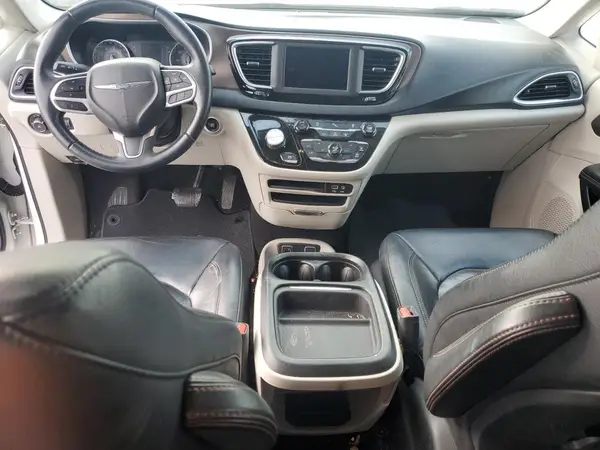 2C4RC1BG0JR269380 2018 CHRYSLER PACIFICA - Image 8