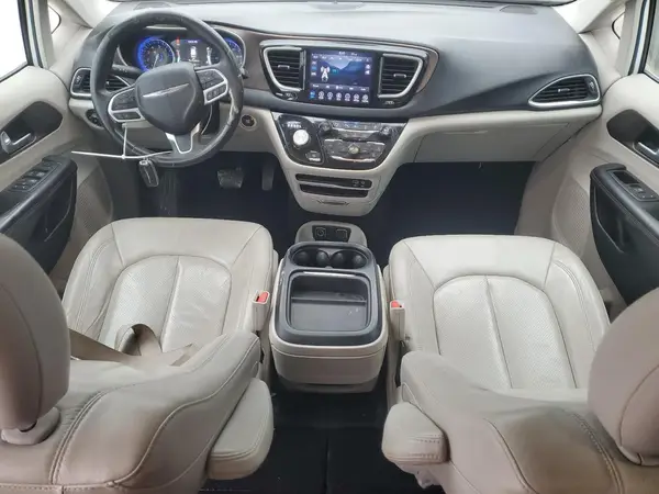 2C4RC1BG0JR270609 2018 CHRYSLER PACIFICA - Image 8