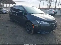 2C4RC1BG0JR274319 2018 CHRYSLER PACIFICA