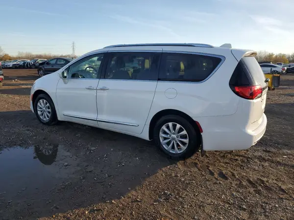 2C4RC1BG0JR323101 2018 CHRYSLER PACIFICA - Image 2