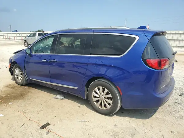 2C4RC1BG0JR351013 2018 CHRYSLER PACIFICA - Image 2