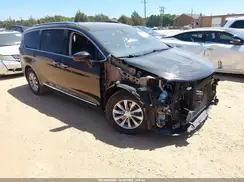 2C4RC1BG0JR353599 2018 CHRYSLER PACIFICA