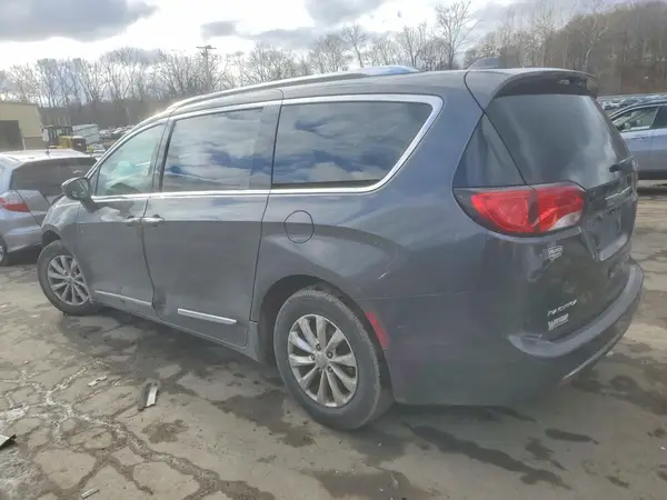 2C4RC1BG0JR354512 2018 CHRYSLER PACIFICA - Image 2