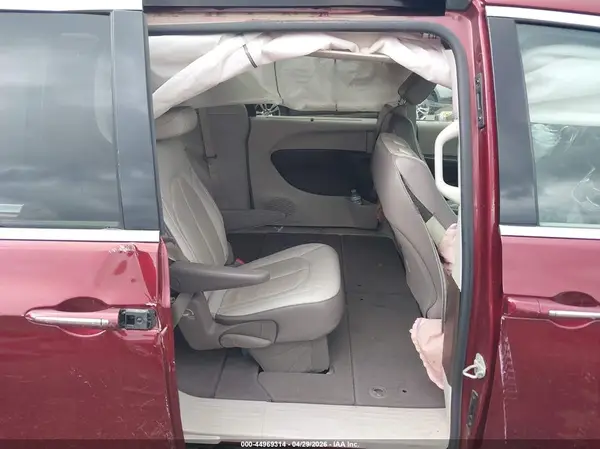 2C4RC1BG0KR505785 2019 CHRYSLER PACIFICA - Image 8