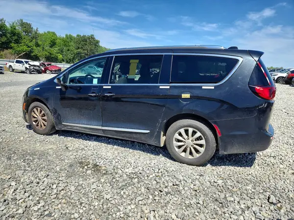 2C4RC1BG0KR523882 2019 CHRYSLER PACIFICA - Image 2