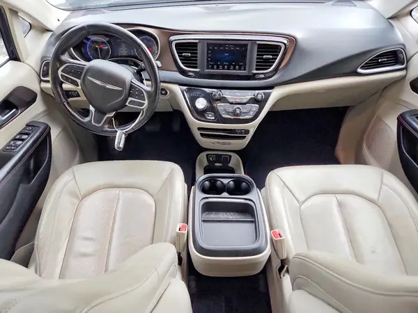2C4RC1BG0KR523882 2019 CHRYSLER PACIFICA - Image 8