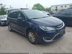 2C4RC1BG0KR526040 2019 CHRYSLER PACIFICA