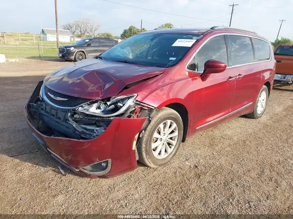 2C4RC1BG0KR537118 2019 CHRYSLER PACIFICA - Image 2