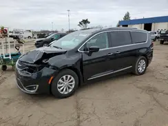 2C4RC1BG0KR537538 2019 CHRYSLER PACIFICA