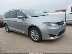 2C4RC1BG0KR539516 2019 CHRYSLER PACIFICA