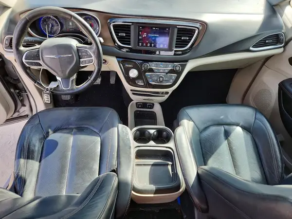 2C4RC1BG0KR554386 2019 CHRYSLER PACIFICA - Image 8