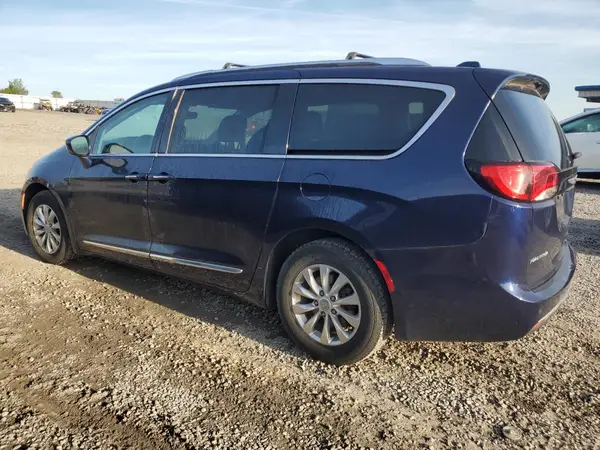 2C4RC1BG0KR560124 2019 CHRYSLER PACIFICA - Image 2