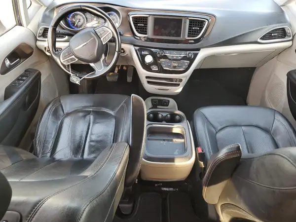 2C4RC1BG0KR560124 2019 CHRYSLER PACIFICA - Image 8