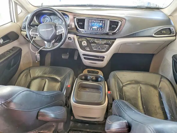 2C4RC1BG0KR560141 2019 CHRYSLER PACIFICA - Image 8