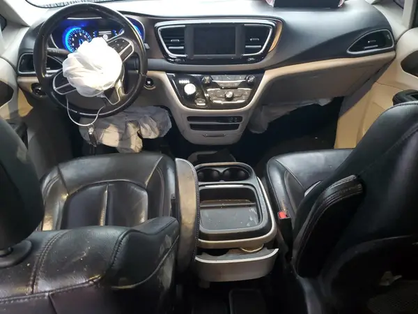 2C4RC1BG0KR560169 2019 CHRYSLER PACIFICA - Image 8