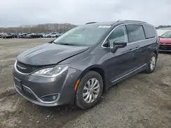 2C4RC1BG0KR560401 2019 CHRYSLER PACIFICA