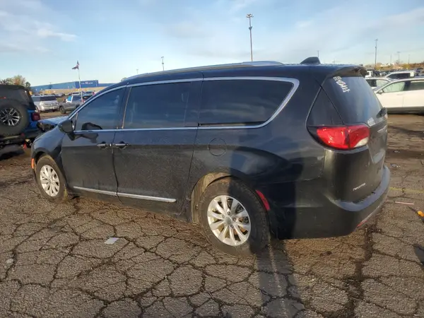 2C4RC1BG0KR581524 2019 CHRYSLER PACIFICA - Image 2