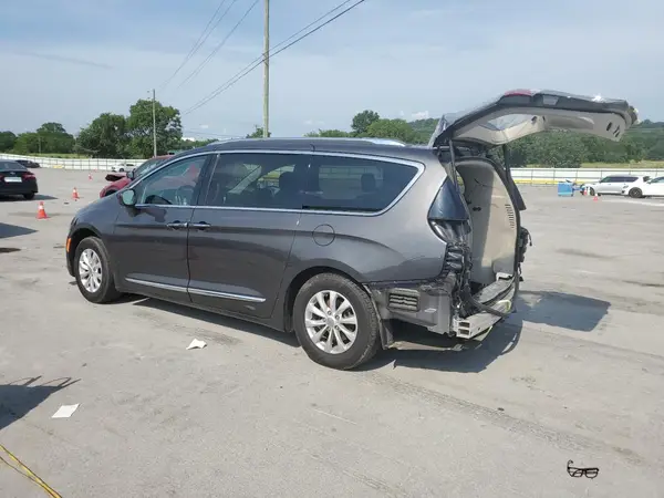 2C4RC1BG0KR596864 2019 CHRYSLER PACIFICA - Image 2