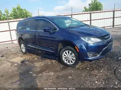 2C4RC1BG0KR603814 2019 CHRYSLER PACIFICA