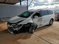2C4RC1BG0KR608916 2019 CHRYSLER PACIFICA