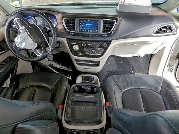 2C4RC1BG0KR608916 2019 CHRYSLER PACIFICA - Image 8